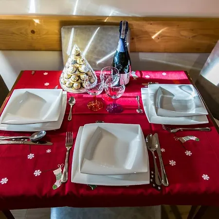 Styl Róża Pustyni, Centrum Miasta Apartament *