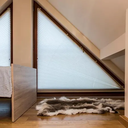 Styl Róża Pustyni, Centrum Miasta Apartamento *