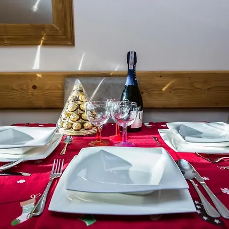 Styl Roza Pustyni, Centrum Miasta Zakopane