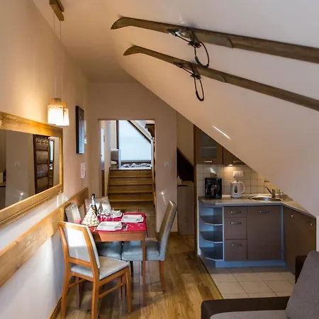 Styl Roza Pustyni, Centrum Miasta