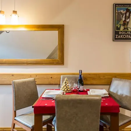 Styl Roza Pustyni, Centrum Miasta Appartement *