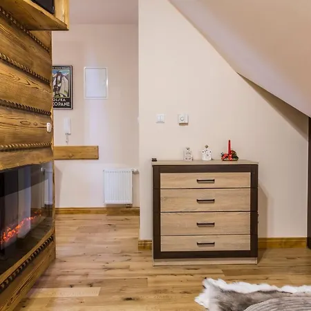 Styl Róża Pustyni, Centrum Miasta *