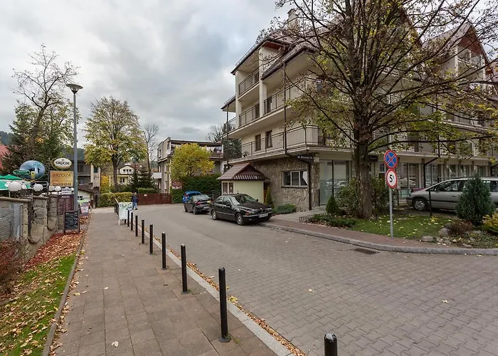 Styl Roza Pustyni, Centrum Miasta Zakopane