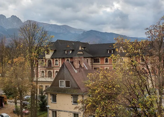 Styl Roza Pustyni, Centrum Miasta *