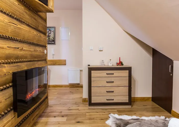 Styl Roza Pustyni, Centrum Miasta *